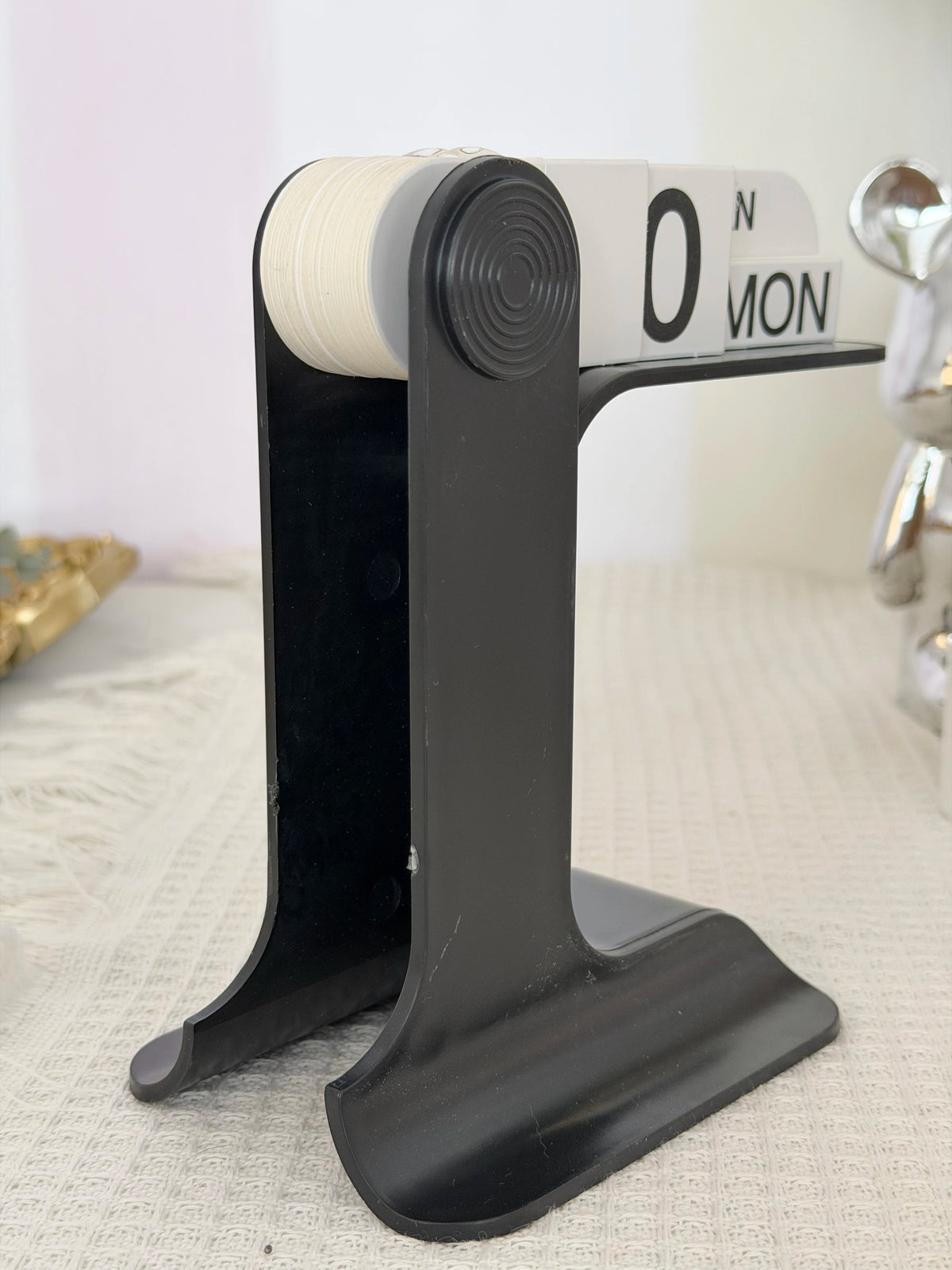 Plastic Modern Minimalist Perpetual Desk Calendar